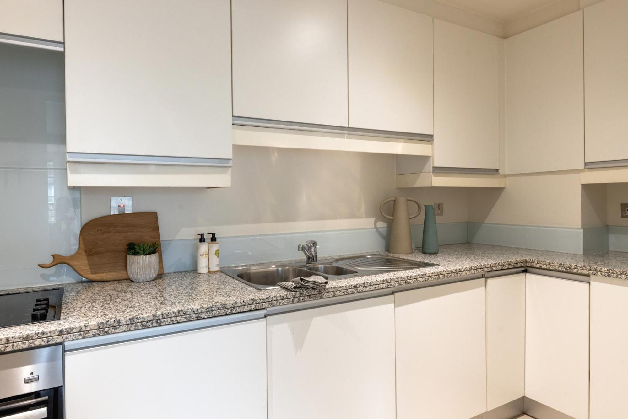 Native Marylebone Lane Apartment London Bagian luar foto