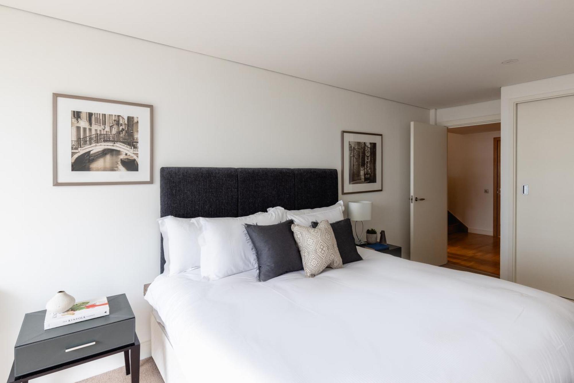 Native Marylebone Lane Apartment London Bagian luar foto