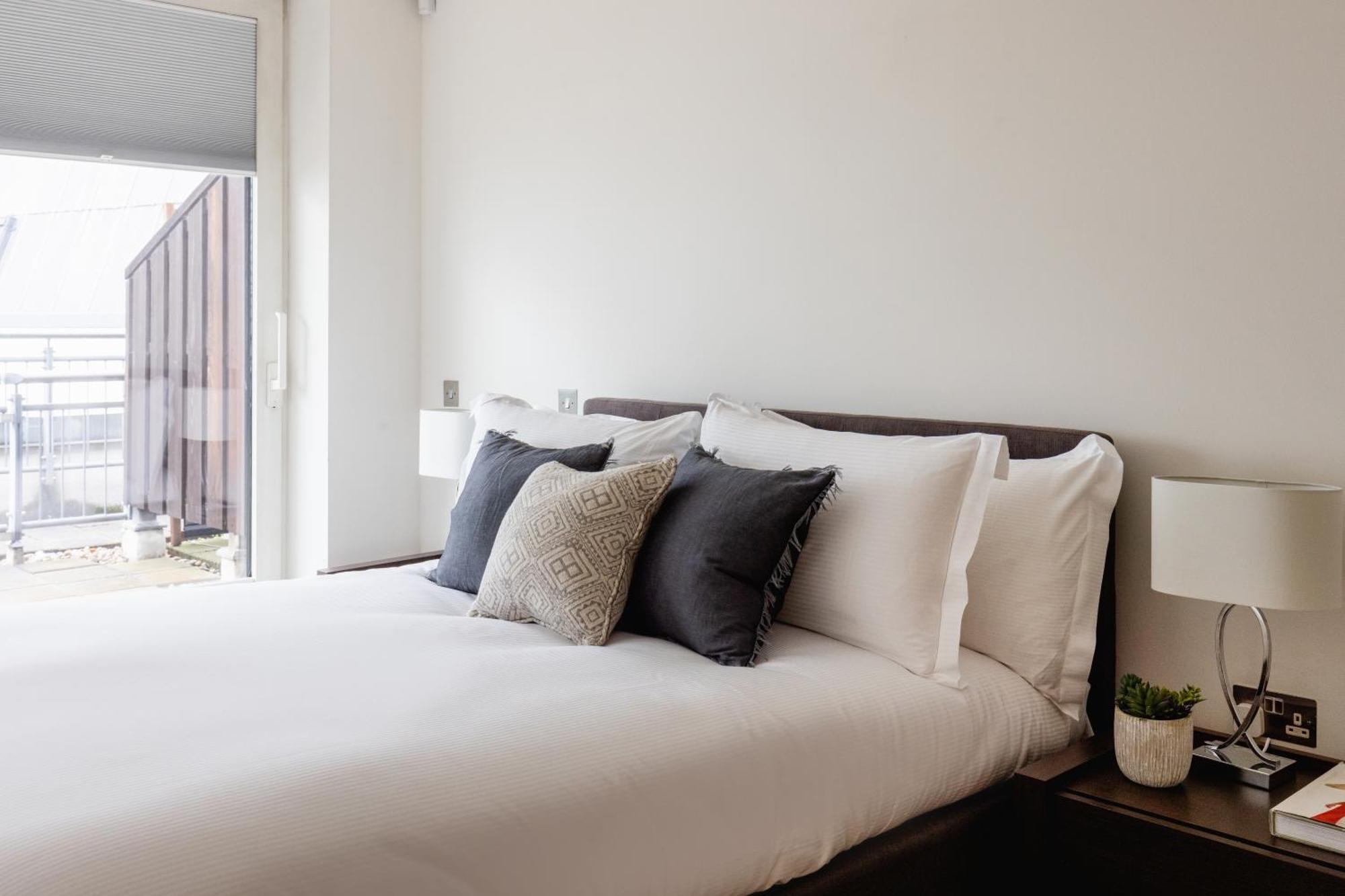 Native Marylebone Lane Apartment London Bagian luar foto