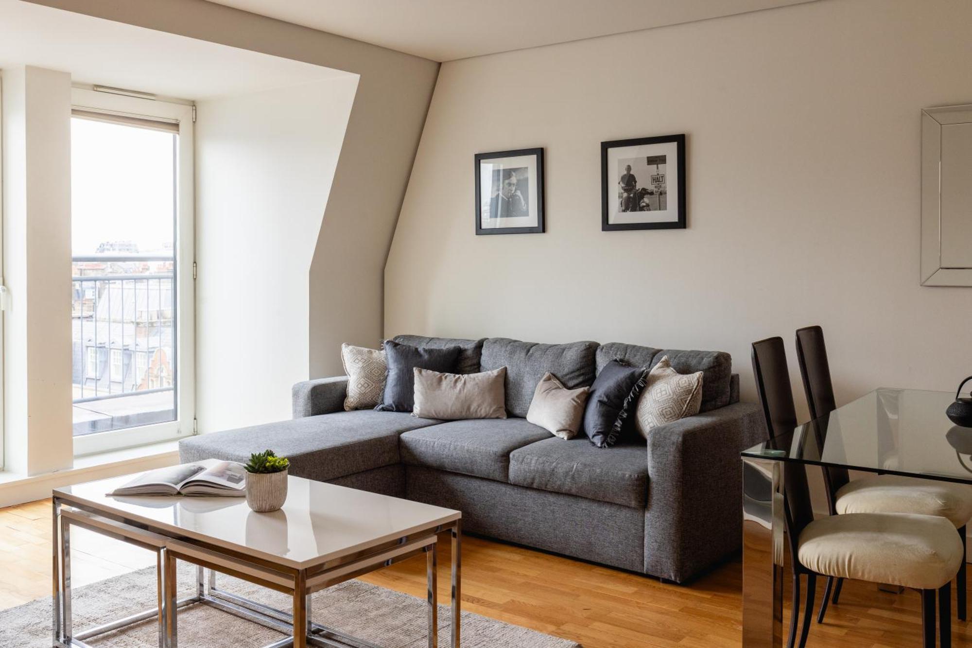 Native Marylebone Lane Apartment London Bagian luar foto